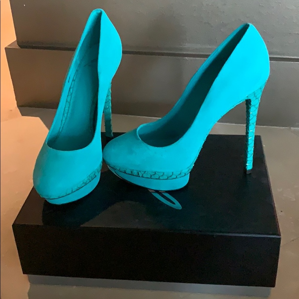 Brian Atwood Pumps
